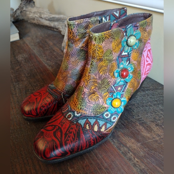 Socofy Shoes New Socofy Red Pink Tapestry Boots Size 4 0 Poshmark